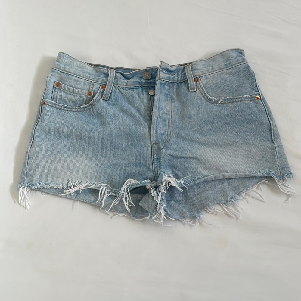 Levi’s 501 shorts